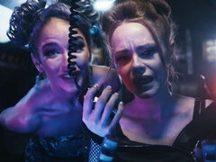 Grote kont, Grote lul, Grote mammen, Pijpbeurt, Hondjeshouding, Roodharige vrouw, Mager, Tiener