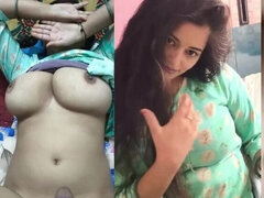 Cul, Gros cul, Gros clito, Grosse bite, Gros seins, Indienne, Nue, Belle mère