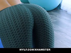 Большой член, Большие сиськи, Грудастые, Постарше, Милф, Мамочка, Кричащие, Мачеха