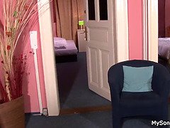 Tromperie, Tchèque, Hard, Hd, Culottes ou slips, Pigtail, Adolescente, Nénés