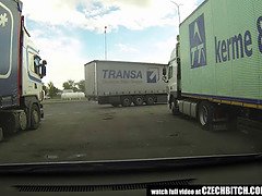 素人, フェラチオ, 茶髪の, 車, チェコ, 自家製, 現実, ヤリマン