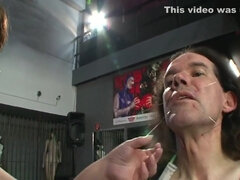 Grote kont, Grote mammen, Bruinharig, Diep in de keel, Duits, Hd, Rijpe lesbienne, Orgasme