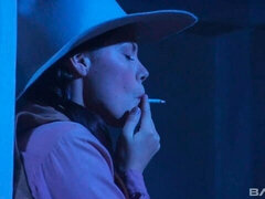 Culo grande, Verga grande, Mamada, Morena, Corrida, Estilo perrito, Al aire libre, Montar