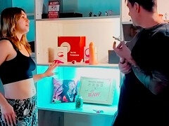 Grosse bite, Sucer une bite, Éjaculer dans la bouche, Masturbation, Jouets