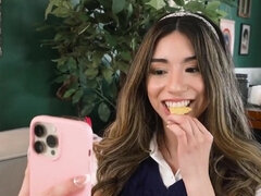美女, エロ熟女, カワイイ, なめる, ハメ撮り, 女子高生, 義母, 三人