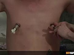 Homo, Hardcore, Moeder die ik wil neuken, Speelgoed