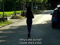 Amateur, Brunette brune, Bus, Hard, Mère que j'aimerais baiser, De plein air, Public, Chevaucher