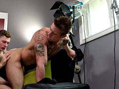 Amateur, Anal, Lamer culo, Mamada, Novio, Gay, Pajear, Tatuaje