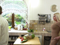 アメリカ人, お尻, 美女, カップル, イく瞬間, キス, 自然山雀, 小柄