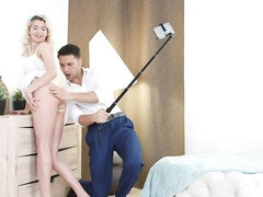 Arsch, Schlafzimmer, Blasen, Hundestellung, Natürlichen titten, Dürr, Jungendliche (18+), Titten