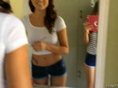 Grote mammen, Bruinharig, Universiteit, Lesbisch, Natuurlijke tieten