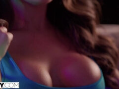 Lustful MILF Kiki Klout wants huge hard cock