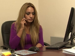 18 jahre, Grosser arsch, Blondine, Besamung, Hd, Lesbisch, Masturbation, Rasiert