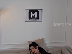 Madou MMZ-045 Sperm-sucking Angel in the World-Mu Xue