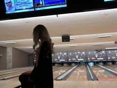 素人, ブロンド, 指いじり, 露出狂, アウトドア, ハメ撮り, 公共, オマンコ