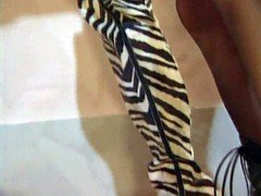 Sucer une bite, Tir de sperme, Strapon