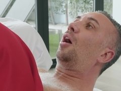 ベビーシッター, フェラチオ, 浮気者, バック, 顔射, マッサージ, 自然山雀, 馬乗り