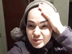 sexy Russian girl shaves her head
