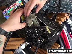 Arsch, Blasen, Frau frau mann, Gruppe, Handjob, Hardcore, Jungendliche (18+), Flotter dreier