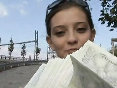 Cul, Sucer une bite, Brunette brune, Mignonne, Chatte, Rasée, Jupe, Adolescente