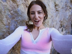 Blasen, Braunhaarige, Handjob, Unschuldig, Im freien, Pov, Rasiert, Jungendliche (18+)