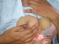 Desi aunty Savitabhabhi078 gets down in her Indian home