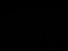 Cul, Brunette brune, Masturbation, Seins naturels, De plein air, Piercing, Chatte, Nénés