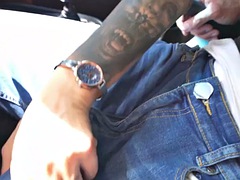 素人, 美女, フェラチオ, 車, 手コキする, 現実, 生徒, タトゥー