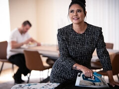 Grosser arsch, Grosser schwanz, Grosse titten, Blasen, Hundestellung, Interrassisch, Milf, Taboo