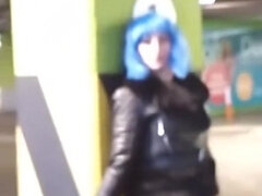 Hembra, Fetiche, Tacones, Látex, Al aire libre, Público, Solo