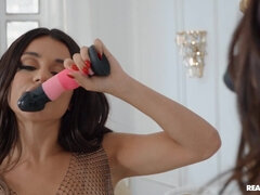 Жопа, Минет, Сумасшедшие, Член, Секс без цензуры, Огромные размеры, Огромный член, Киски