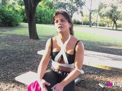 Amateur, Gros seins, Sucer une bite, Brunette brune, Mère que j'aimerais baiser, Espagnole, Tatouage, Nénés