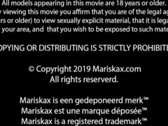 Grote mammen, Blond, Rondborstig, Kwartet, Hardcore, Natuurlijke tieten, Realiteit, Tieten likken