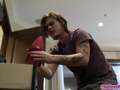 Большие сиськи, Минет, Глубокая глотка, Семья, Фут фетиш, Милф, Рыжие, Мачеха