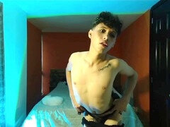 Amateur, Homosexuelle, Nue  à poil, Séduite, Solo, Adolescente