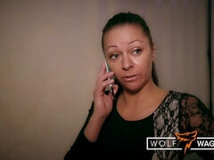 Cul, Sucer une bite, En levrette, Double pénétration, Branlette thaïlandaise, Mère que j'aimerais baiser, Tatouage, Plan cul à trois