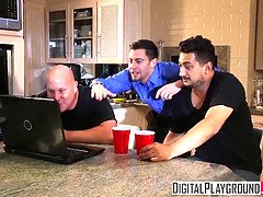Anal, Casero, Madres para coger, Mamá, Pov, Realidad, Gritar