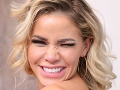 Blonde Jessa: Big-Cock Anal/Cum Facial