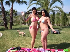 Sex on the Beach with Curvy DreamGirls