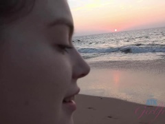 素人, ビーチ, ブロンド, フェラチオ, 人形, 足コキ, 手コキする, オッパイの