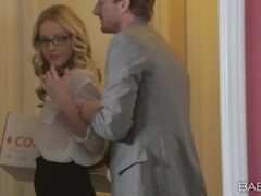 Amerikanisch, Paar, Behaart, Natürlichen titten, Büro, Piercing, Muschi, Titten