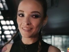 Cul, Sucer une bite, En levrette, Branlette thaïlandaise, Hard, Interracial, Grande, Adolescente