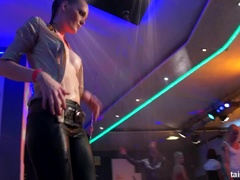 Club, Bailar, Interracial, Lesbiana, Orgía, Fiesta, Estrella porno, Mojado