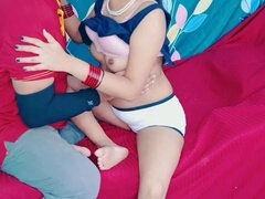 Verga grande, Engañando, Semen en la boca, Indio, Maduro, Pezones, Bajo la falda