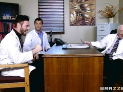 Grote kont, Pijpbeurt, Schattig, Arts, Hardcore, Moeder die ik wil neuken, Man man vrouw, Uniformpje