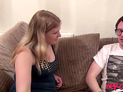 デカチン, フェラする