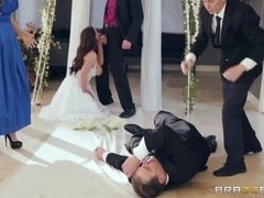 Tussi, Grosse titten, Braut, Vollbusig, Hd, Pornostars, Öffentlich, Spielzeuge
