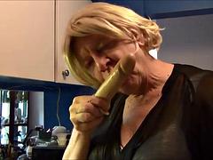 Fetichismo travestista, Gay, Sexo duro, Juguetes