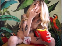 Блондинки, Женское доминирование, Хд, Итальянки, Властные, Голышом, От первого лица, Сиськи