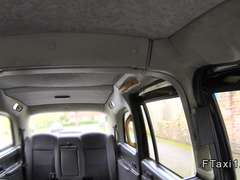 Amateur, Blonde, Sucer une bite, Plantureuse, Orgasme, Public, Voyeur